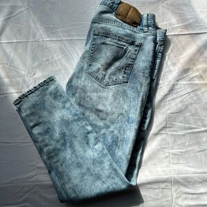 American Eagle Outfitters Light Blue Skinny Jeans